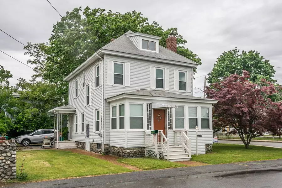 86 Crescent Street, Lowell, MA 01851