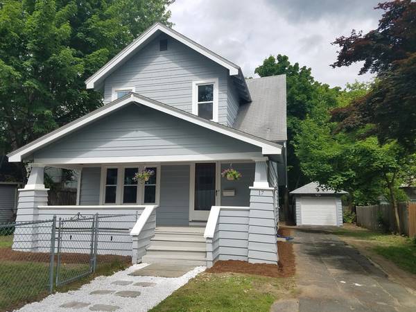 17 Belvidere St, Springfield, MA 01108