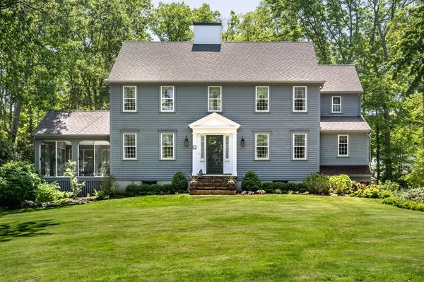 17 Haystack Lane, Cohasset, MA 02025