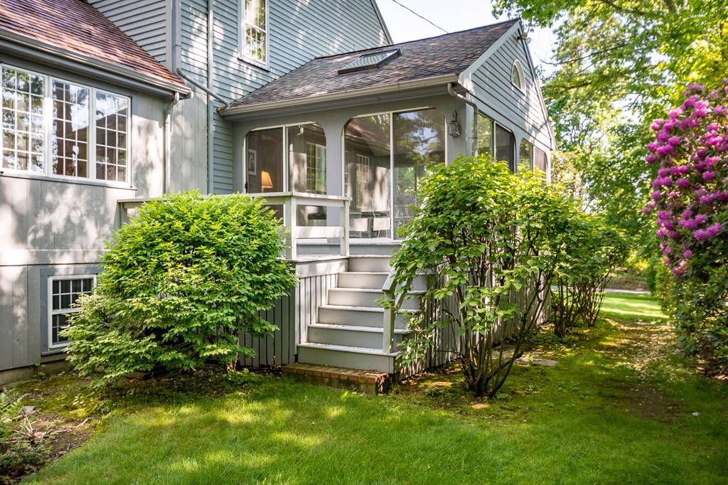 Cohasset, MA 02025,17 Haystack Lane