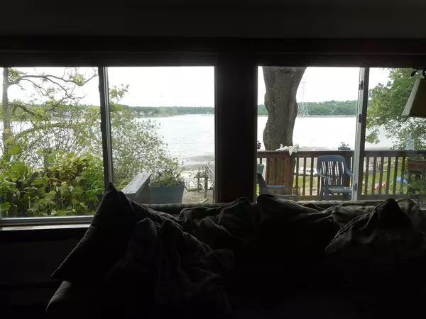 Weymouth, MA 02191,71 Evans St. Waterfront