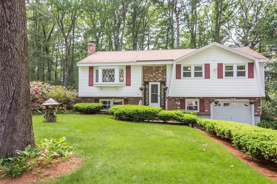 50 Driftwood Drive, Tewksbury, MA 01876