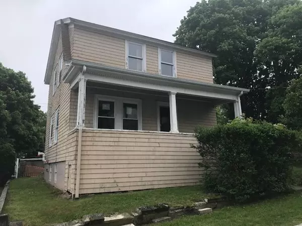 83 Angell St, Fall River, MA 02723