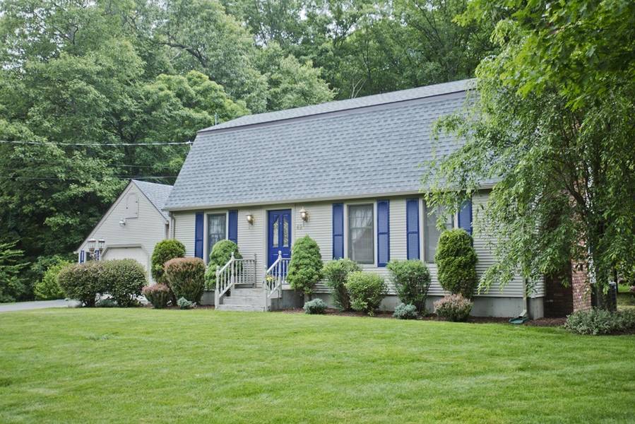 42 Northridge Road, Westfield, MA 01085