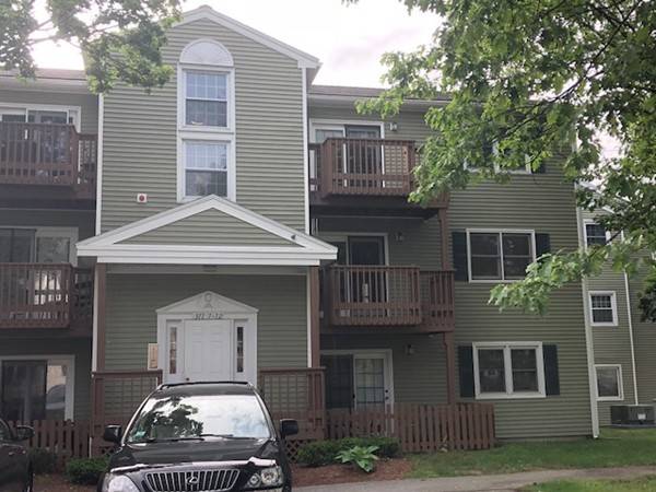 371 Aiken Ave #10, Lowell, MA 01850