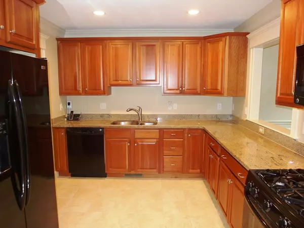 Sudbury, MA 01776,32 Old Framingham Rd #16