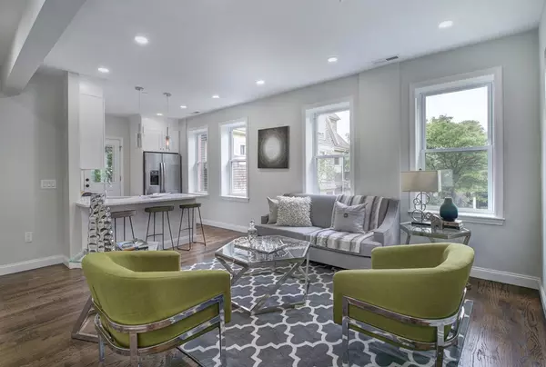 3 Rosln #2, Boston, MA 02124