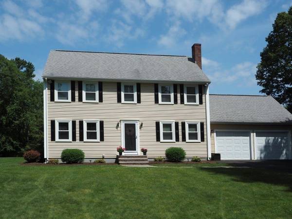 19 Bunker Lane, Natick, MA 01760