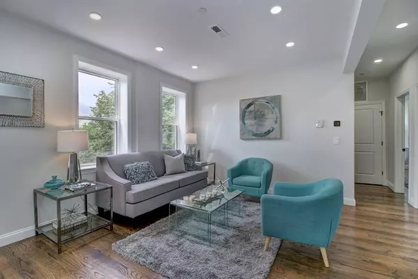 3 Roslin #3, Boston, MA 02124