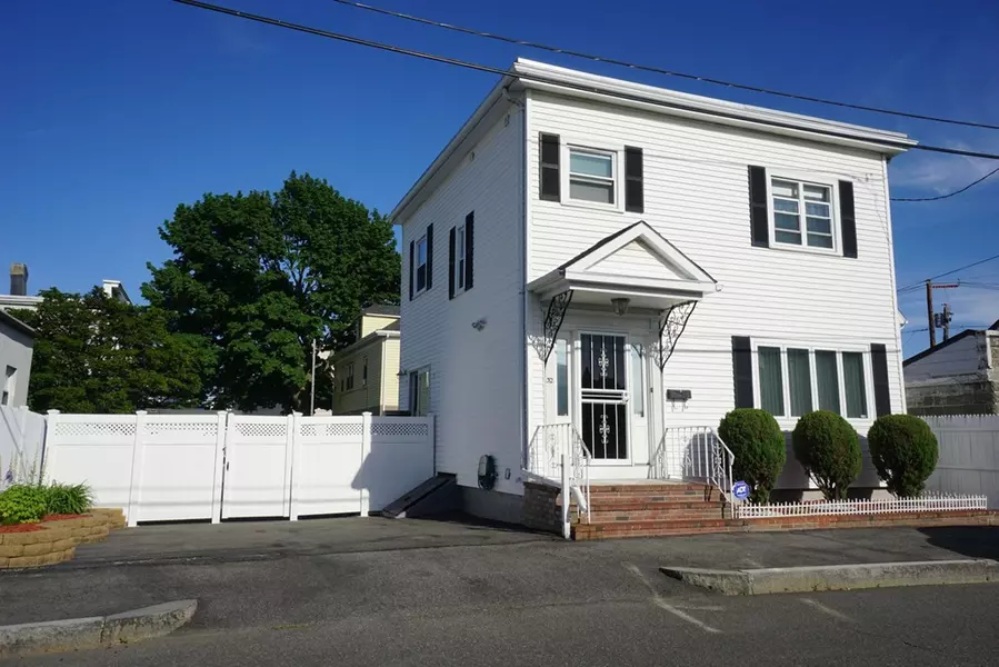 32 Stowers St, Revere, MA 02151