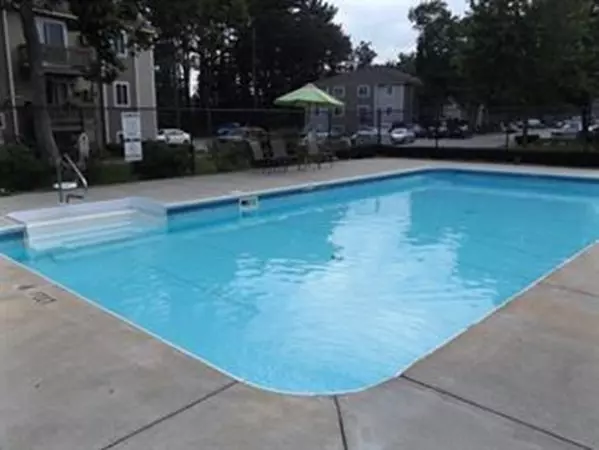 Marshfield, MA 02050,451 School St #9-6