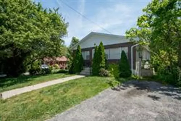 Plymouth, MA 02360,52 Beach St.