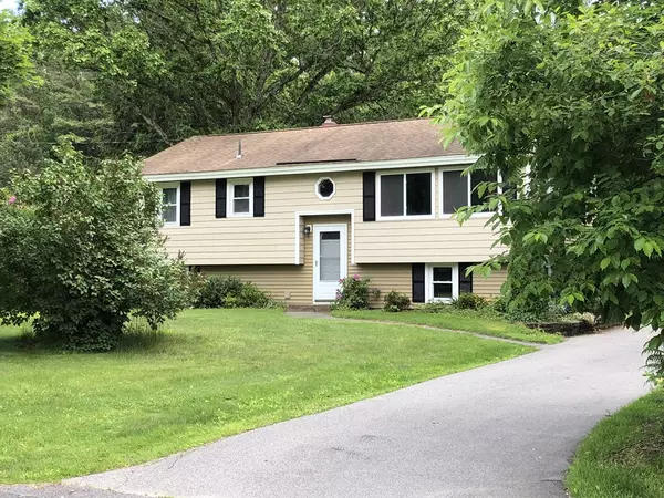 23 Crawford, Exeter, NH 03833