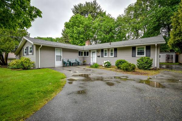 19 Ruth Dr, Framingham, MA 01701