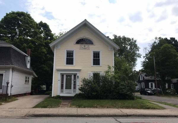 32 Central St, West Brookfield, MA 01585