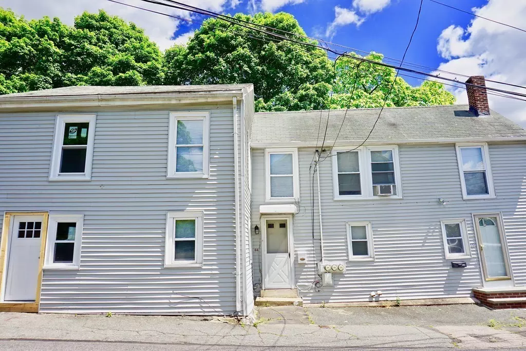 Dedham, MA 02026,44 Belknap Street #44