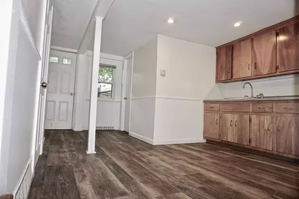 Dedham, MA 02026,44 Belknap Street #44