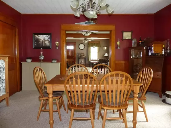 Athol, MA 01331,202 Silver Lake St