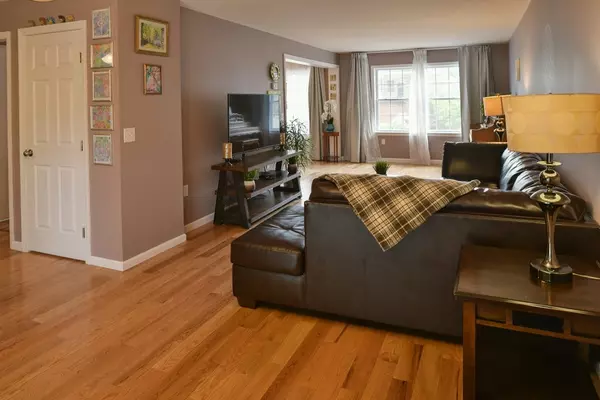 Saugus, MA 01906,11 Taylor St #A