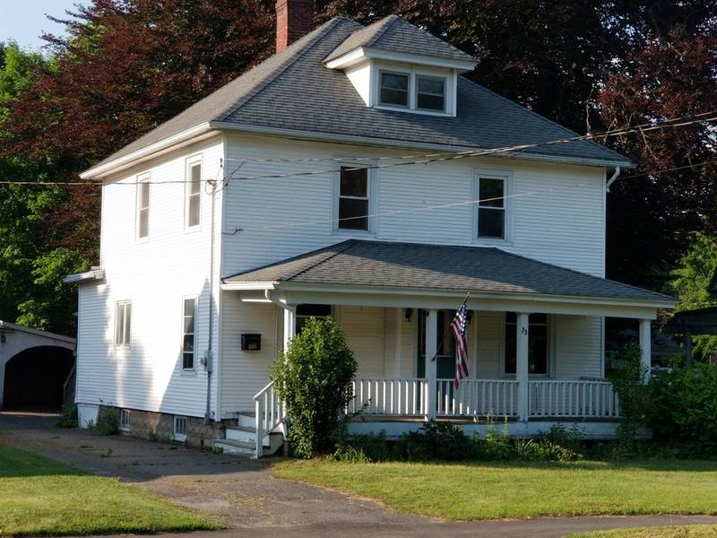 73 South Maple St, Westfield, MA 01085