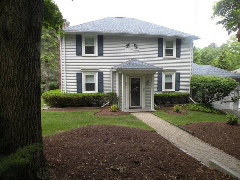 8 Old Randolph, Canton, MA 02021