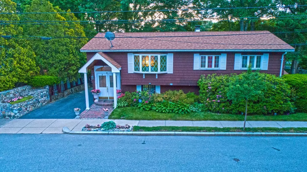 81 Leighton Rd, Boston, MA 02136
