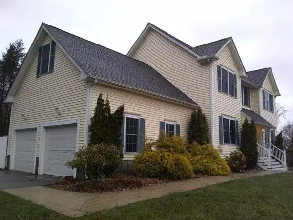 7 Albert Dr, Millville, MA 01529