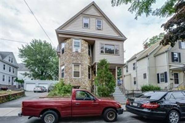 Somerville, MA 02143,10 Albion St #2