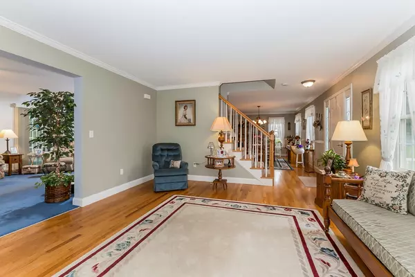 Somerset, MA 02726,186 Lynch Ave