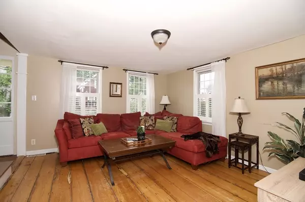 Weymouth, MA 02189,34 School