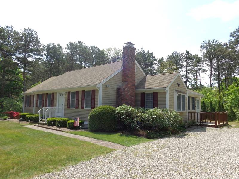 31 Cocheset Path, Yarmouth, MA 02673