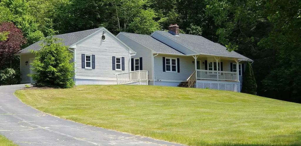 3 Laurie Ln, Charlton, MA 01507