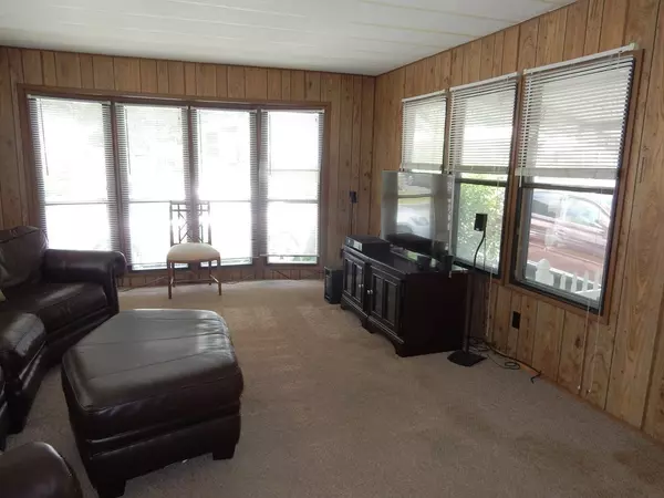 Marlborough, MA 01752,181 Boston Post Rd E #72