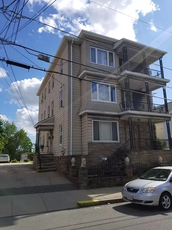 Fall River, MA 02724,53 Palmer Street