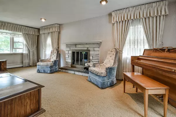 Natick, MA 01760,178 Mill St.