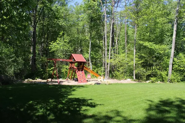 Northbridge, MA 01588,3 Louisa Drive