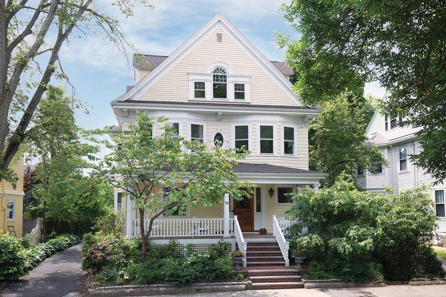 14 Milton Rd, Brookline, MA 02445