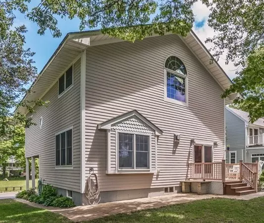 Bourne, MA 02559,19 Pocahontas Rd.