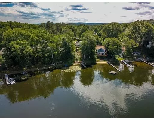 Southwick, MA 01077,1 Pine Rd