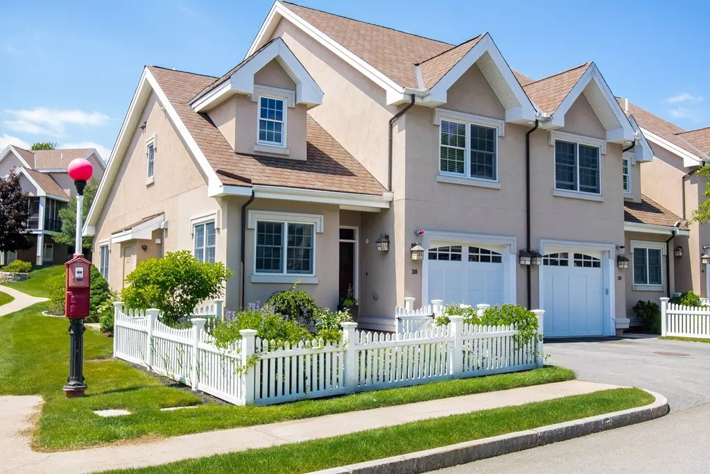 Newton, MA 02459,287 Langley Rd #38