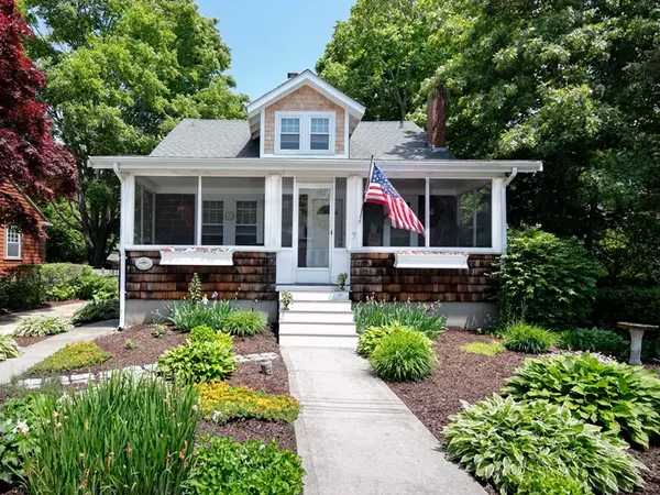 Plymouth, MA 02360,7 Gray Ave