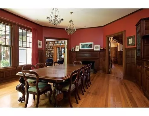 Brookline, MA 02445,92 High St