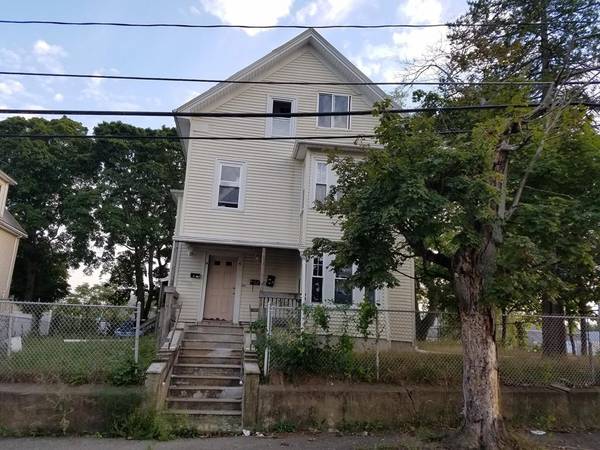 16 Wyman St, Brockton, MA 02301