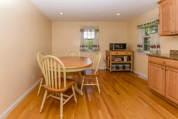 Dedham, MA 02026,69 Berlin St