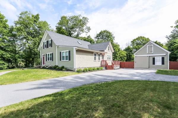 691 Randolph St, Abington, MA 02351