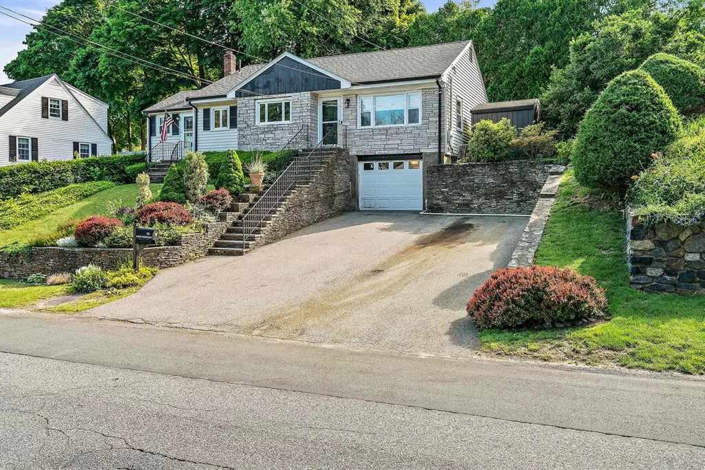 Weymouth, MA 02189,76 Mount Vernon Rd E