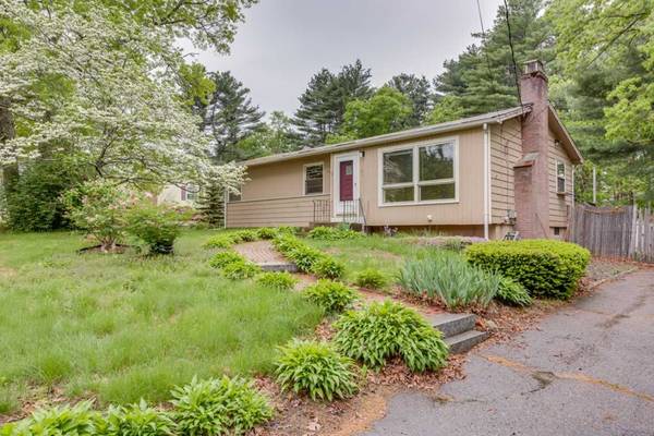 105 Oakland Street, Medway, MA 02053