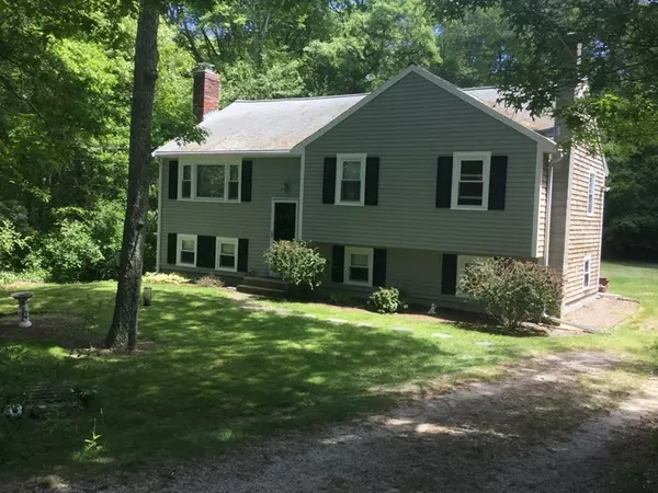 47 Janebar Circle, Plymouth, MA 02360