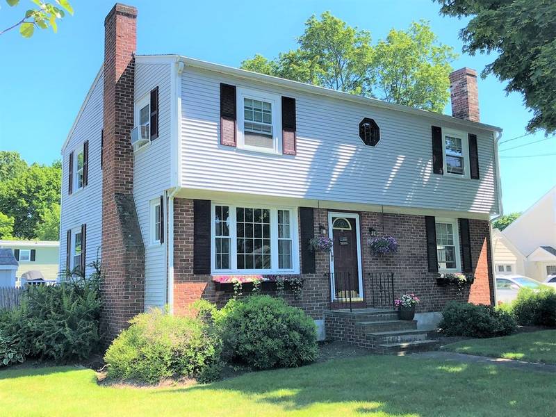 25 Sylvan Rd, Beverly, MA 01915