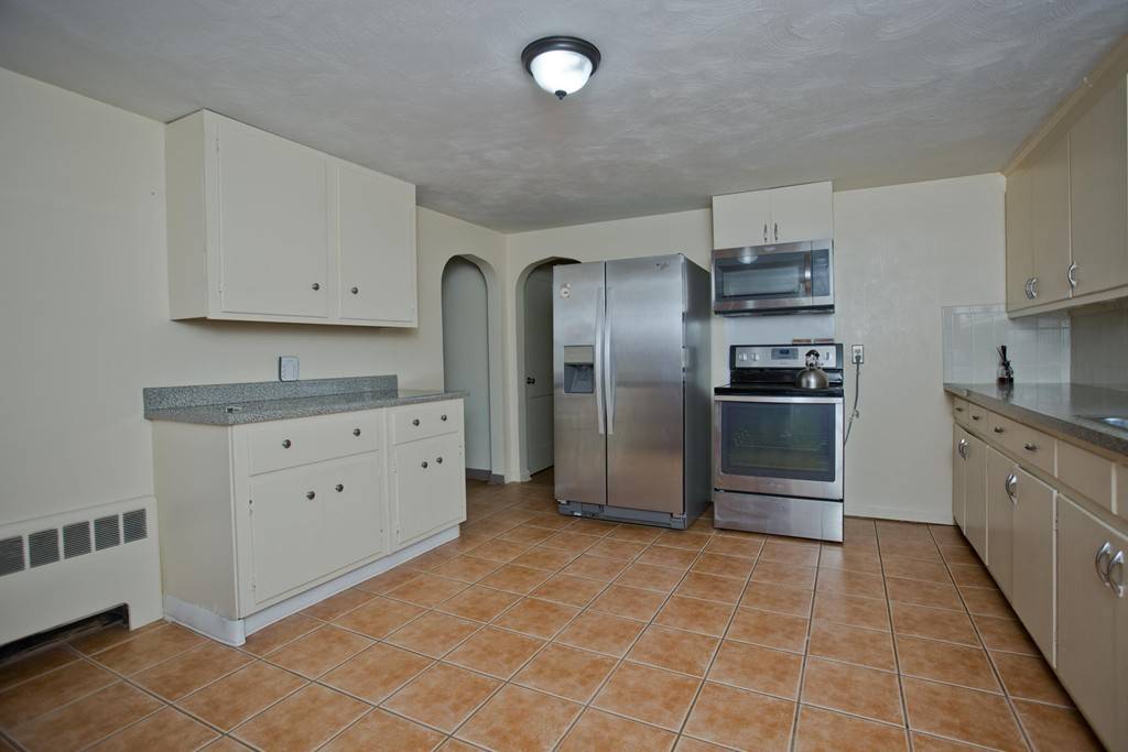 Springfield, MA 01104,1182 Liberty St